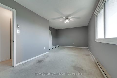 Photo 27 at 303 - 1 Quail Crescent, Ardagh, Barrie