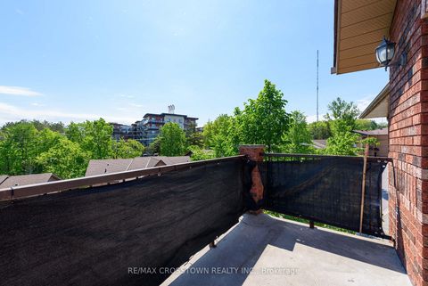 Photo 31 at 303 - 1 Quail Crescent, Ardagh, Barrie