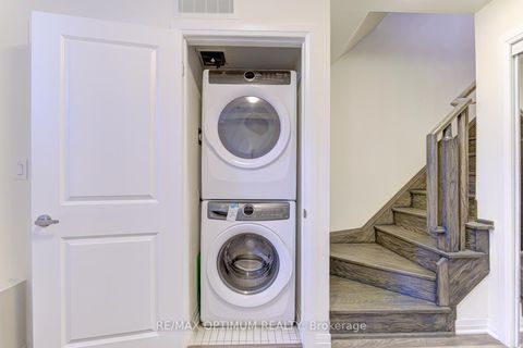 Photo 31 at 44 Sarah Jackson Crescent, CFB, Toronto