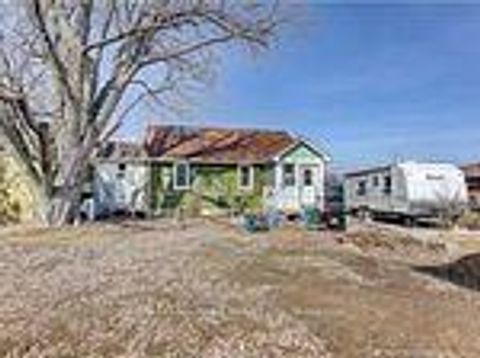 Photo 1 at 1527 Killarney Beach Road, Lefroy, Innisfil