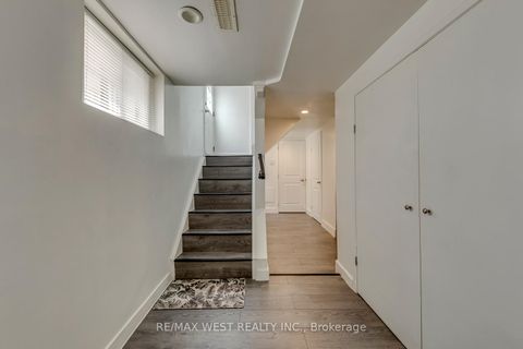 Photo 39 at 49 Montcalm Avenue, Belgravia, Toronto