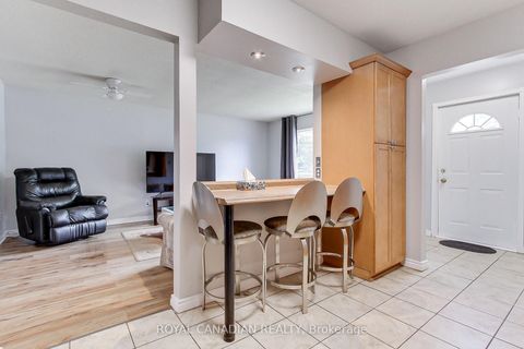 Photo 15 at 46 Austen Lane, Letitia Heights, Barrie