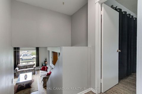 Photo 16 at 46 Austen Lane, Letitia Heights, Barrie