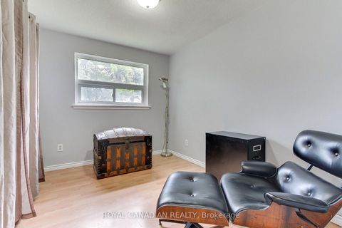 Photo 20 at 46 Austen Lane, Letitia Heights, Barrie