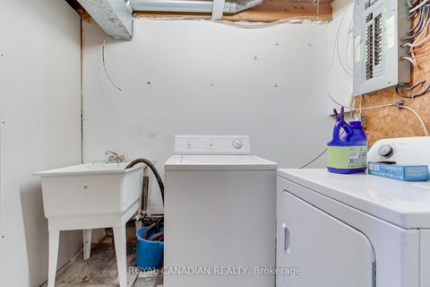 Photo 31 at 46 Austen Lane, Letitia Heights, Barrie