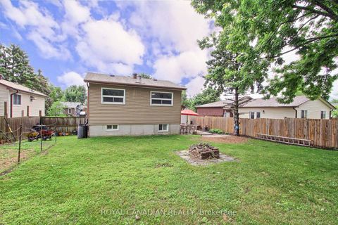 Photo 36 at 46 Austen Lane, Letitia Heights, Barrie