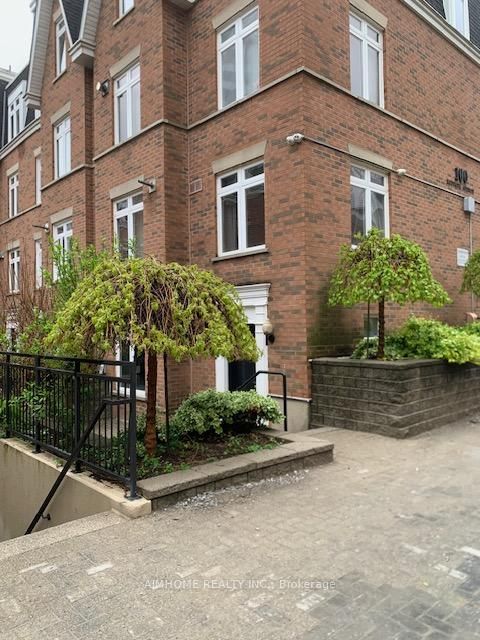 Photo 3 at 1 - 100 Redpath Avenue, Mount Pleasant West, Toronto