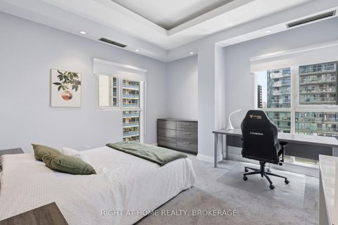 Photo 16 at 802 - 8 Wellesley Street E, Yonge Corridor, Toronto