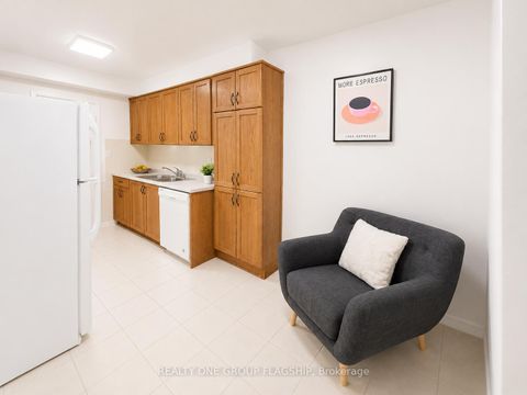 Photo 12 at 505 - 20 Gilder Dr Drive, Eglinton East, Toronto