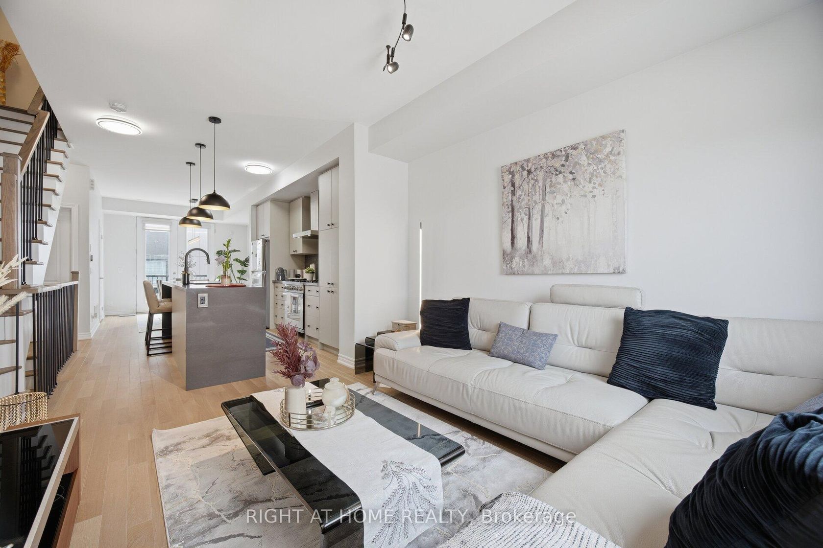 6 - 348 Wheat Boom Drive, JM Joshua Meadows, Oakville 2