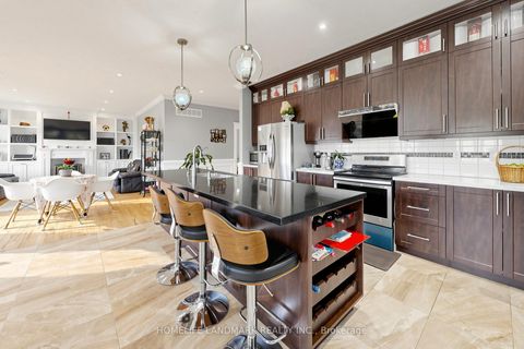 Photo 7 at 61 Irving Drive, Pefferlaw, Georgina