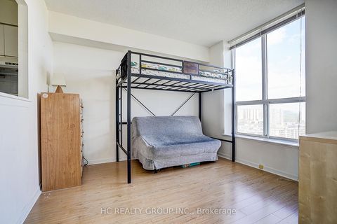 Photo 10 at 1602 - 21 Overlea Boulevard, Thorncliffe Park, Toronto