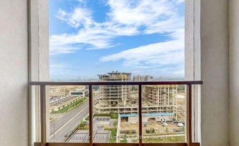 Photo 6 at 1512 - 9085 Jane Street, Concord, Vaughan
