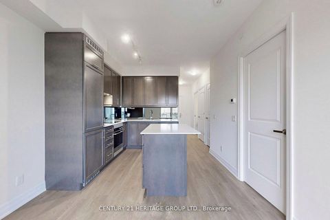 Photo 7 at 1512 - 9085 Jane Street, Concord, Vaughan