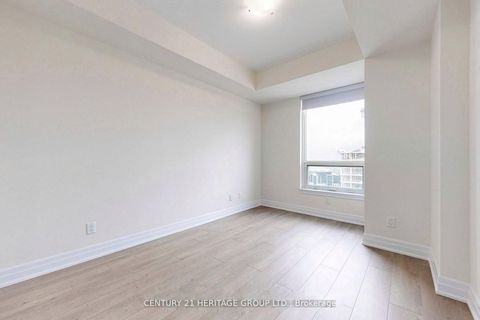 Photo 14 at 1512 - 9085 Jane Street, Concord, Vaughan