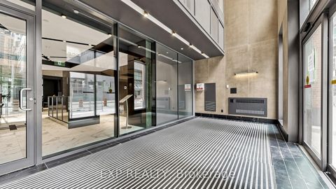 Photo 8 at 601 - 327 king Street W, Waterfront Communities C1, Toronto