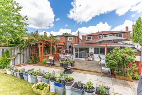 Photo 46 at 80 Whistling Hills Drive, Milliken, Toronto