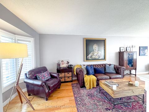 Photo 5 at 67 Andona Crescent, Centennial Scarborough, Toronto