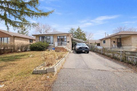 Photo 0 at 7 Burtonwood Crescent, Jamestown, Toronto
