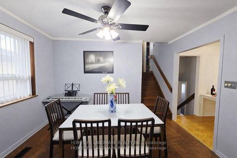 Photo 3 at 7 Burtonwood Crescent, Jamestown, Toronto