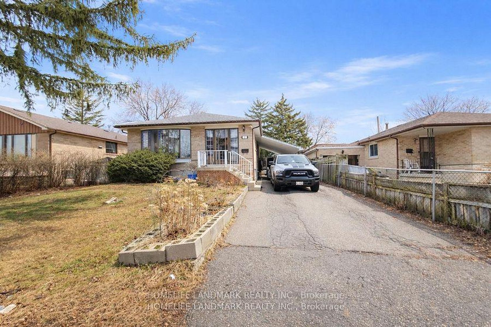 7 Burtonwood Crescent, Jamestown, Toronto 