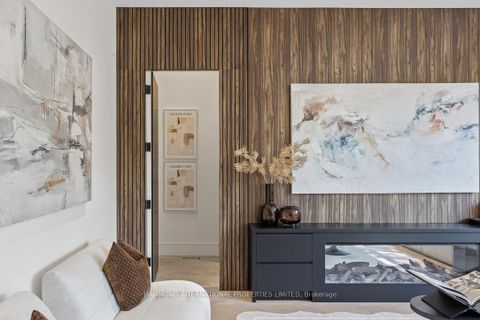 Photo 11 at 26 Hampshire Heights, City Centre West, Toronto