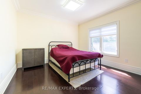 Photo 24 at 9 Calderon Crescent, Newtonbrook West, Toronto