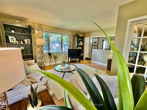 Photo 13 at 43 Colonial Avenue, Cliffcrest, Toronto