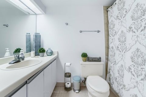 Photo 19 at 601 - 360 Bloor Street E, Moore Park, Toronto