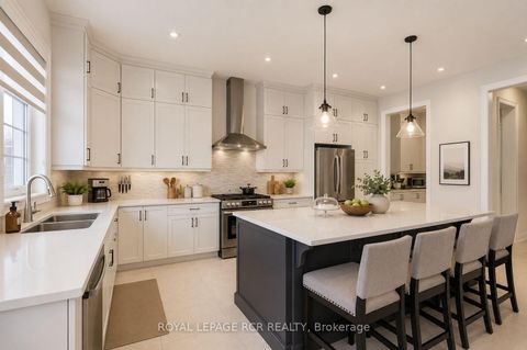 Photo 11 at 180 Klein Mills Road, Kleinburg, Vaughan