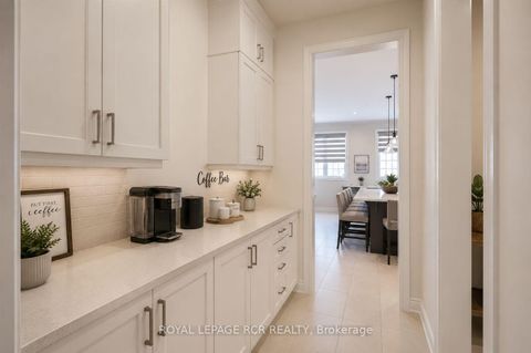 Photo 12 at 180 Klein Mills Road, Kleinburg, Vaughan