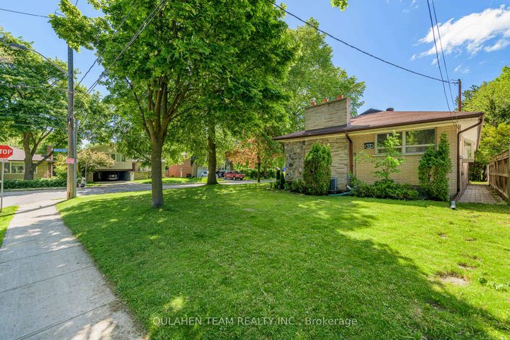 Photo 4 at 55 Foxwarren Drive, Bayview Village, Toronto