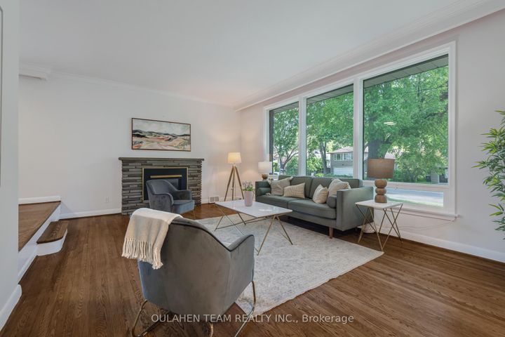 Photo 8 at 55 Foxwarren Drive, Bayview Village, Toronto