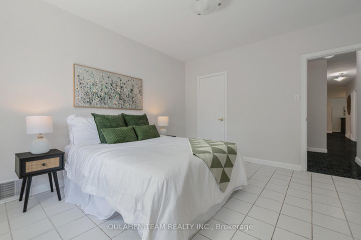 Photo 26 at 55 Foxwarren Drive, Bayview Village, Toronto