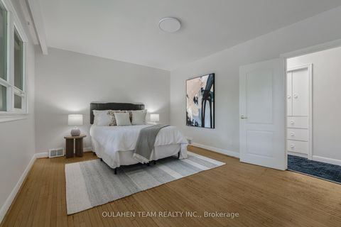 Photo 22 at 55 Foxwarren Drive, Bayview Village, Toronto