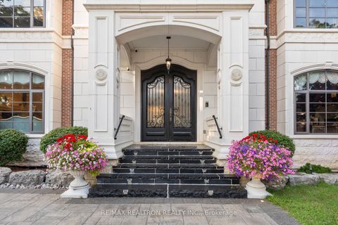 Photo 8 at 20 Bryson Drive, South Richvale, Richmond Hill