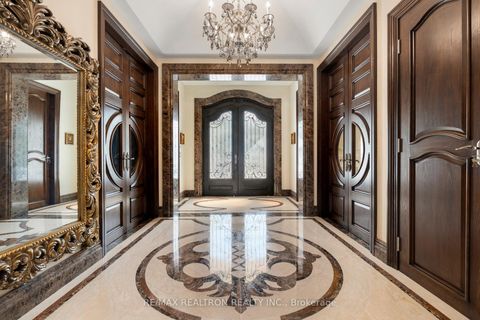 Photo 9 at 20 Bryson Drive, South Richvale, Richmond Hill