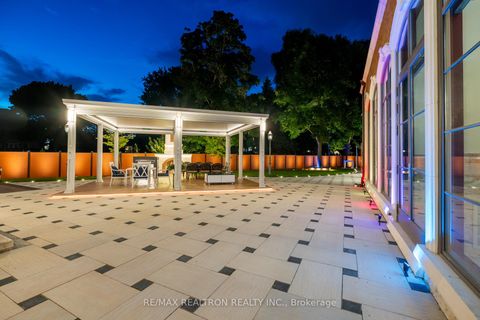 Photo 19 at 20 Bryson Drive, South Richvale, Richmond Hill