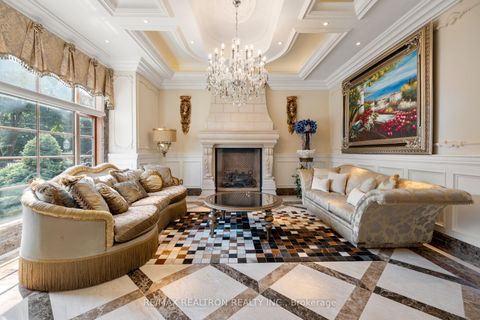 Photo 22 at 20 Bryson Drive, South Richvale, Richmond Hill
