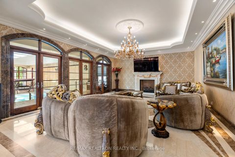 Photo 30 at 20 Bryson Drive, South Richvale, Richmond Hill