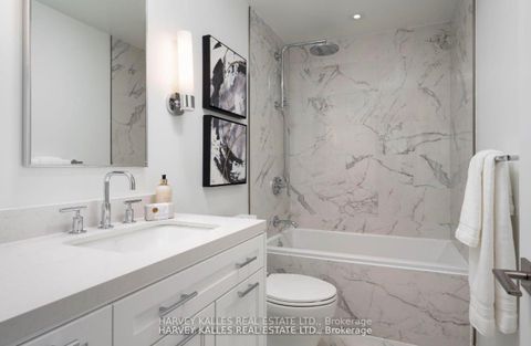 Photo 8 at 403 - 1 Strathgowan Avenue, Lawrence Park North, Toronto