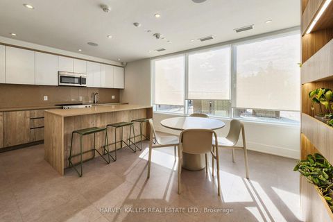 Photo 24 at 635 - 3100 Keele Street, CFB, Toronto