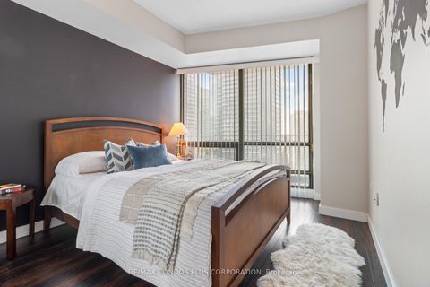 Photo 29 at 2205 - 3 Navy Wharf Court, Waterfront Communities C1, Toronto