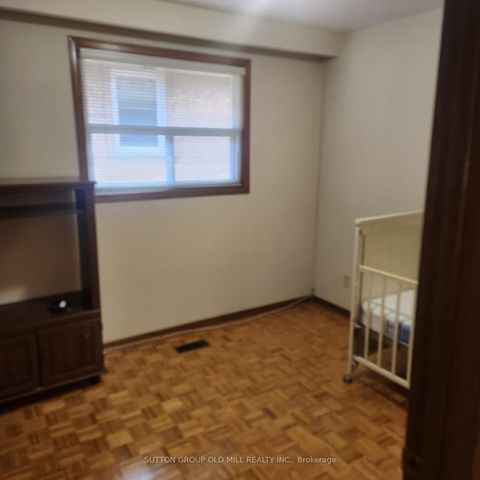 Photo 14 at 194 Beta Street, Alderwood, Toronto