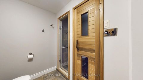 Photo 41 at 51 Babak Boulevard, East Woodbridge, Vaughan