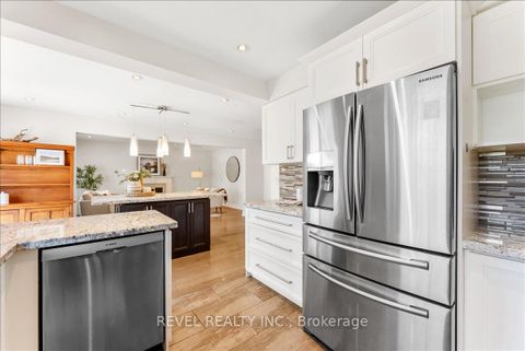 Photo 17 at 30 Linderwood Drive, Centennial Scarborough, Toronto
