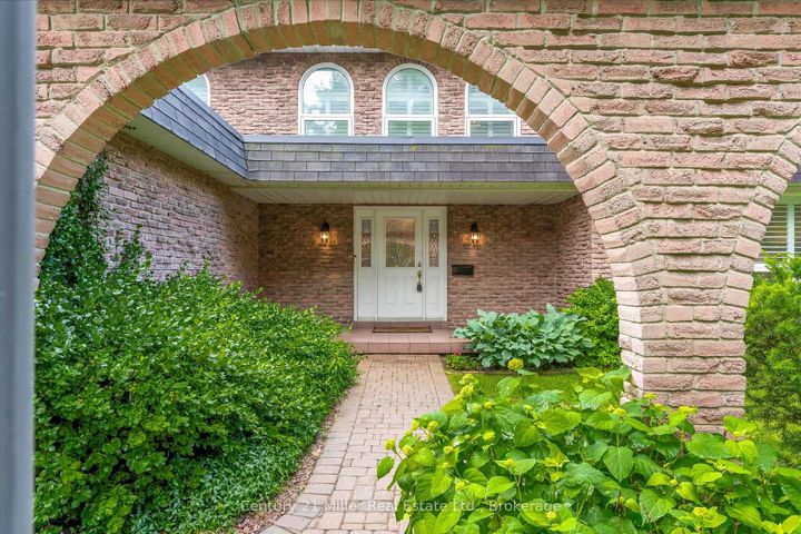 Photo 3 at 1482 Caulder Drive, MO Morrison, Oakville