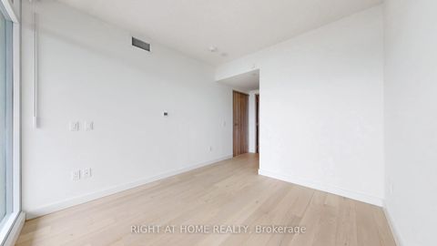 Photo 20 at 7706 - 3 Concord City Place Way, Waterfront Communities C1, Toronto