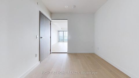 Photo 27 at 7706 - 3 Concord City Place Way, Waterfront Communities C1, Toronto