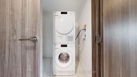 Photo 32 at 7706 - 3 Concord City Place Way, Waterfront Communities C1, Toronto